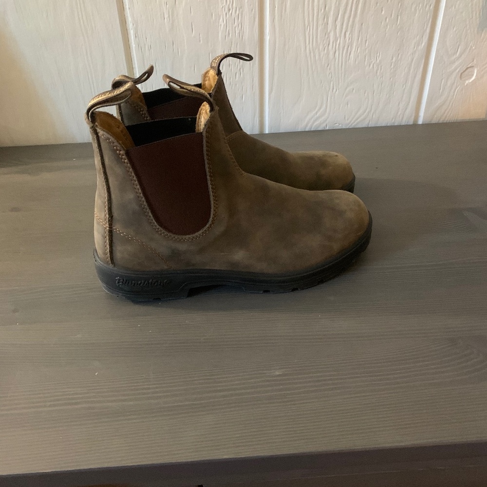 Blundtstone Chelsea boot